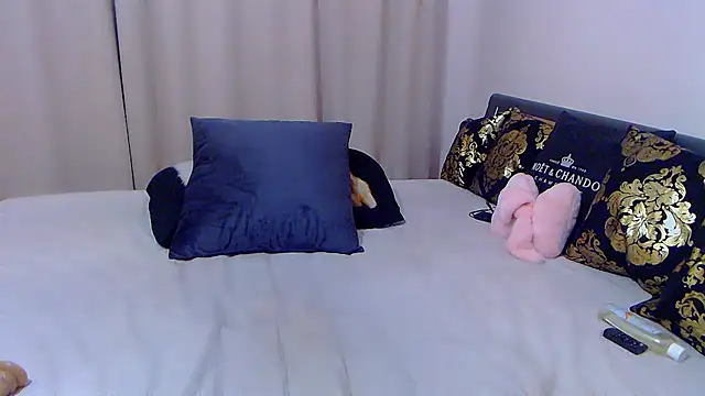 BustyVicky live sex cam