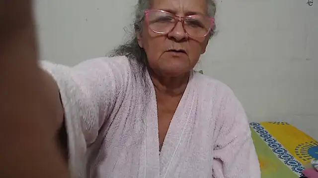 candy_mature_'s cam snapshot