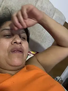 siri_duque's cam snapshot