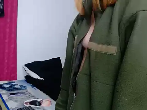 KratosAfroditacs live sex cam