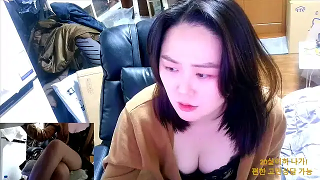 rami0428 live sex cam