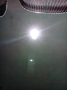 KittyLesly's cam snapshot