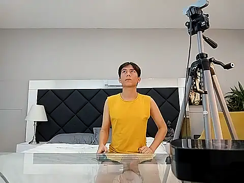 Luia_maison live sex cam