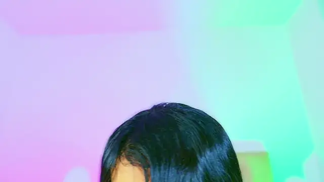 CharlootteEvans's cam snapshot