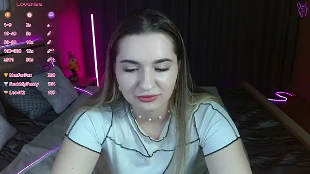 BellaaBlushh's cam snapshot