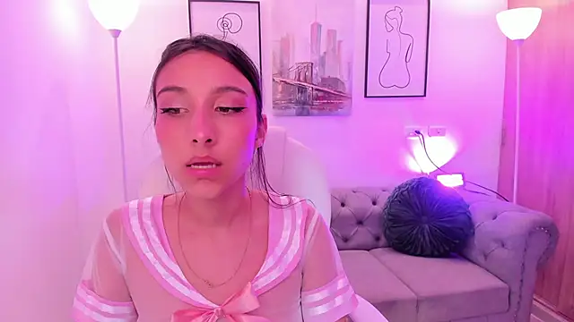 Kristen_Rousse's cam snapshot