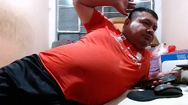 nakedlima live sex cam