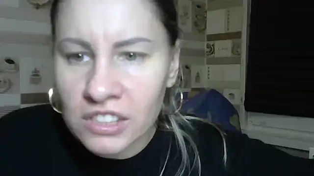 TherestlessKitty's cam snapshot