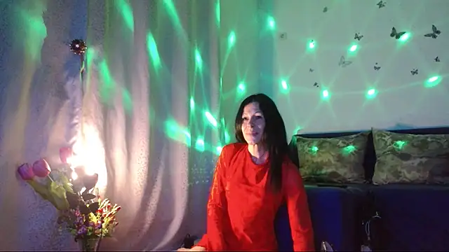 ElysaSun's cam snapshot