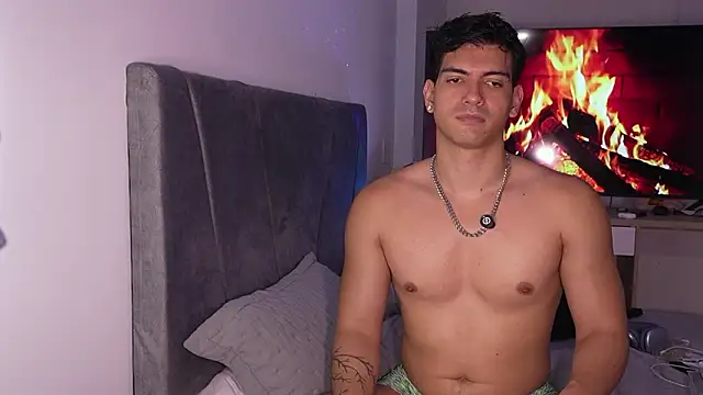 bbbeachboy live sex cam