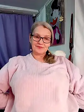 irinamaux live sex cam