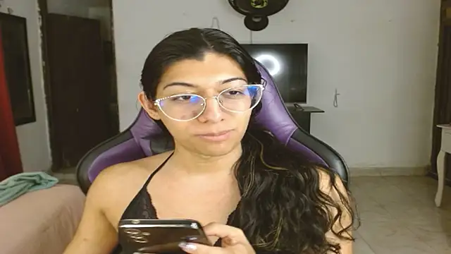 Alanni_parker live sex cam