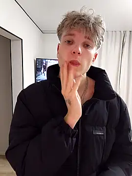 And25bn live sex cam