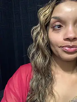 Rakiyahcharms live sex cam