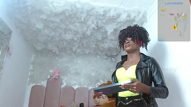 puca_ebony live sex cam