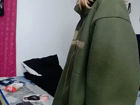 KratosAfroditacs live sex cam