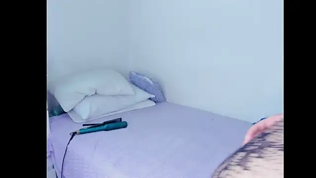 carla_morrinson2's cam snapshot