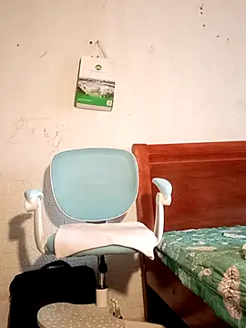 MilkShow live sex cam