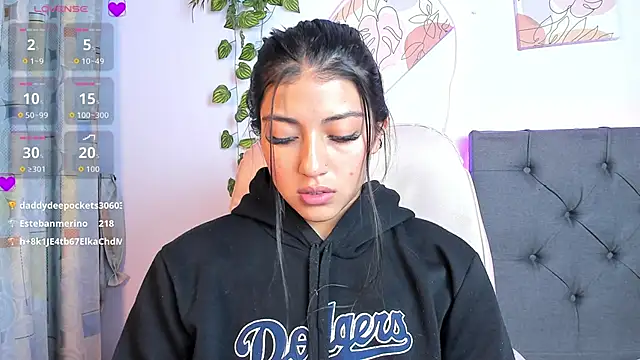 Quiinn_bx's cam snapshot