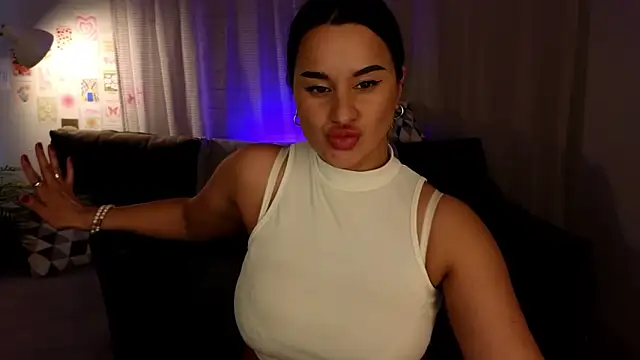 karina_blackberry's cam snapshot