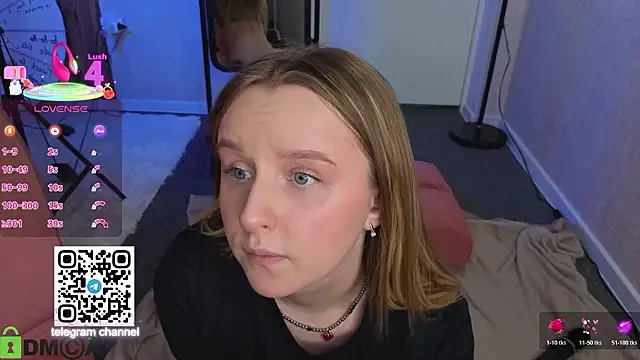 Rina_Panic's cam snapshot