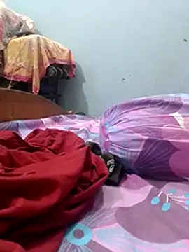 Horny_Doll24's cam snapshot