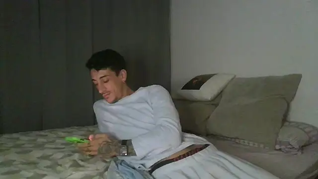 ANGELPRIVVT's cam snapshot