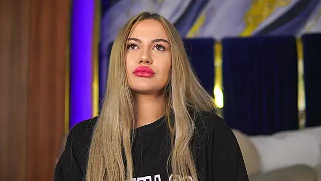 Chloe_GraceeX live sex cam