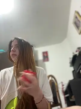 Cloew_Marz live sex cam