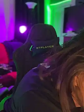 miacanela_xo live sex cam