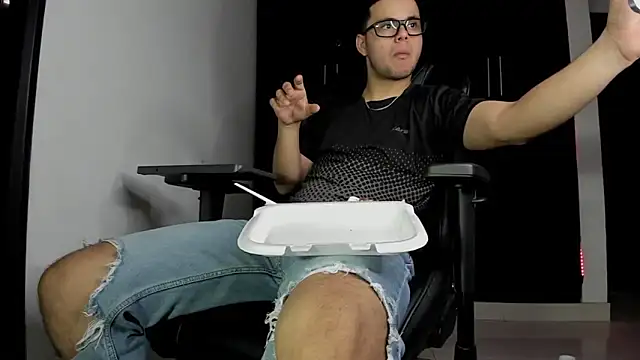 Liam_Mateo live sex cam