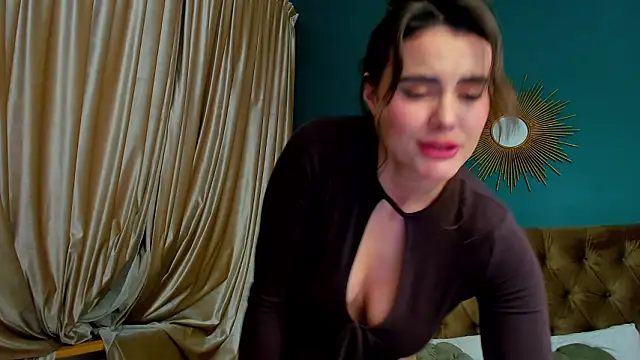 CalyMoon live sex cam