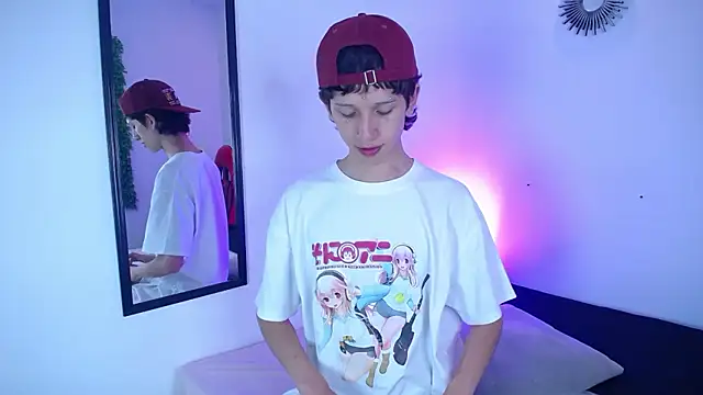 Emo_Boy_ live sex cam