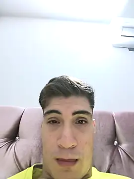 Sweet-and-naughty live sex cam