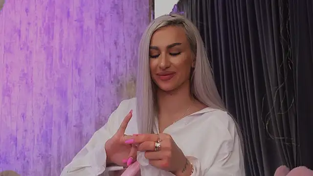 KarlaBart live sex cam