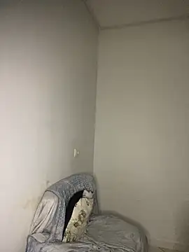 Andeilson1999 live sex cam