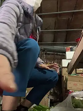 YANINA120 live sex cam