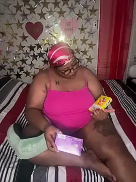 Chocolatebunnyxx96's cam snapshot