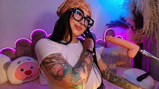 Claiborne_Morris's cam snapshot