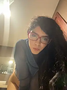 dani_bela's cam snapshot