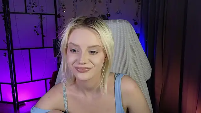 ImBonBon's cam snapshot