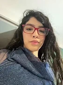 dani_bela's cam snapshot