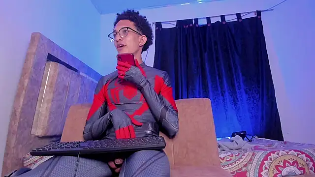 Cj_davis_'s cam snapshot