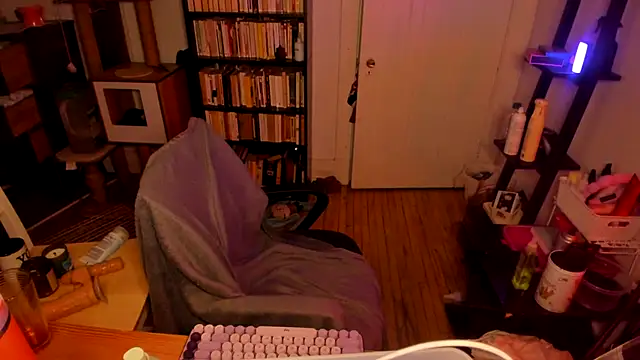 Rosiee69_'s cam snapshot