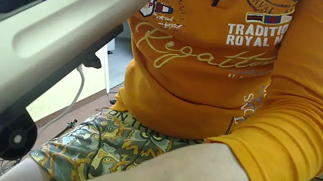 k74robert's cam snapshot