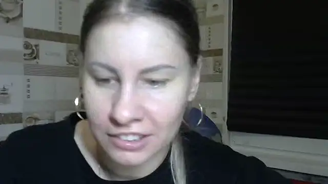 TherestlessKitty's cam snapshot