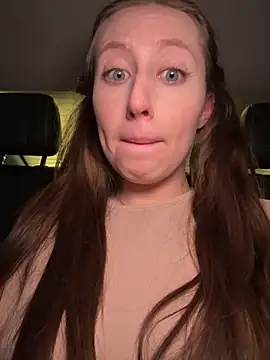 FroggyAnna's cam snapshot