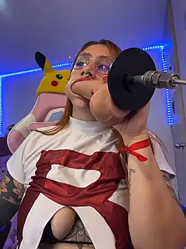 Luna_Paris_'s cam snapshot