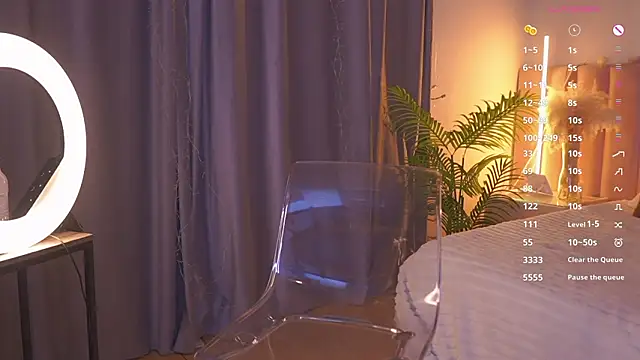 MiuMiuSasha live sex cam