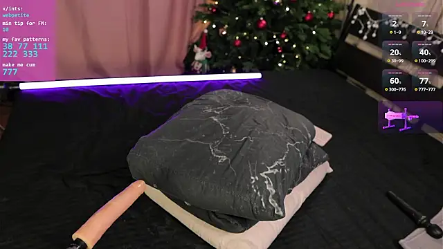 webpetite live sex cam